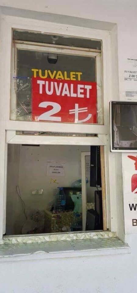 Majeste77's tweet image. Tuvalet oldu 2tl😂 #tuvalet #2tl