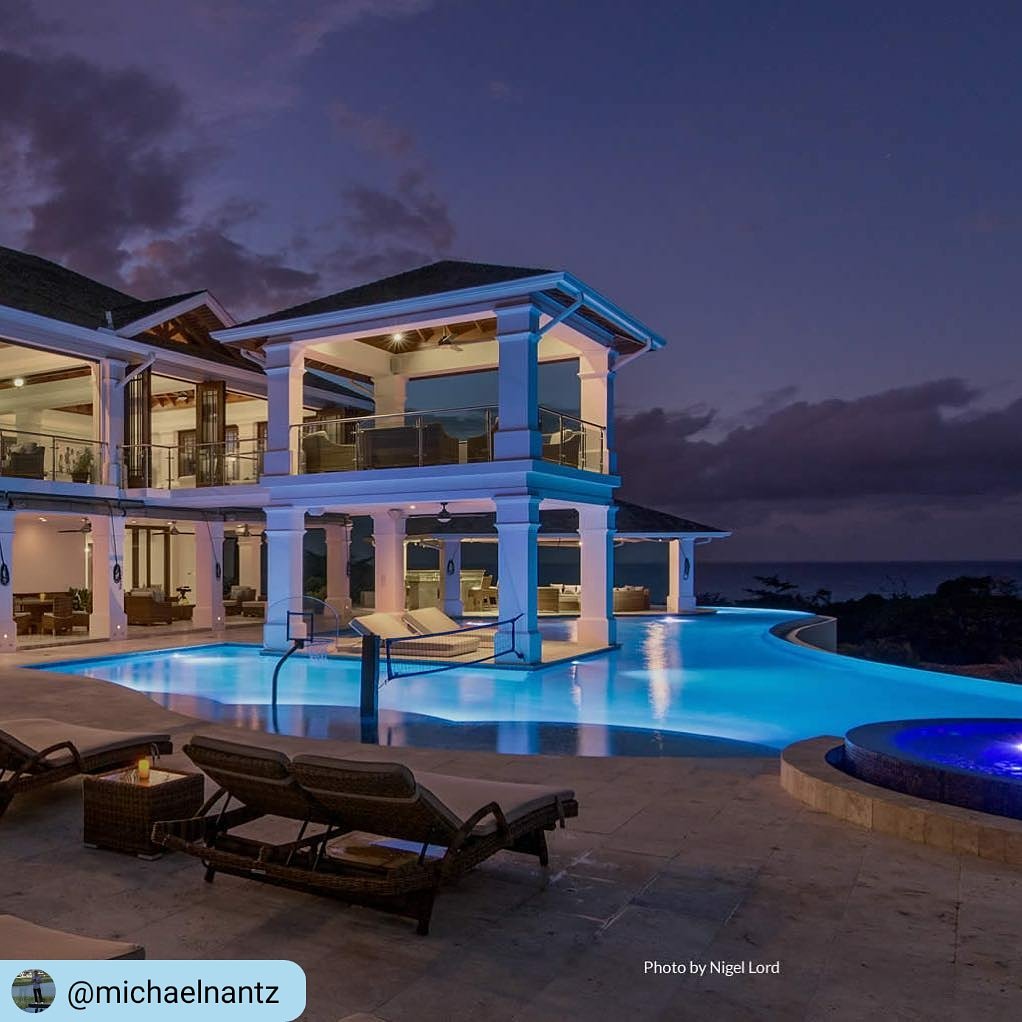 <a href="/swdmasters/">Watershape Society</a> Michael Nantz, Elite Concepts, Inc.
 ・・・ 
Latest project by Texas pool designer <a href="/FabPools/">Michael Nantz</a>, Elite Concepts Inc.
photo by Nigel Lord
#texas #pooldesign #pooldesigner #vanishingedgepool #outdoorliving #luxury #design #art