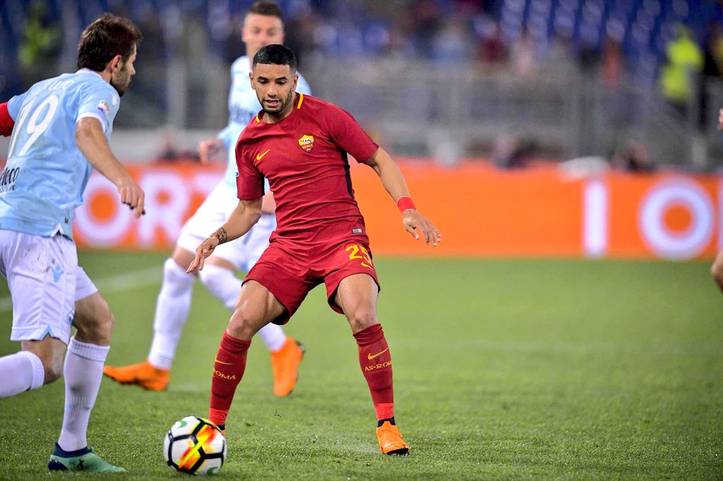 ASRoma_IN's tweet photo. HT | #LazioRoma 0⃣-0⃣

ब्रूनो पेरेज़ को सबसे शानदार मोका हाथ लगा जो पोस्ट को लग गया और स्कोर स्टाडियो ऑलिंपिको में अभी भी शून्य-शून्य है। 

 #ASRoma https://t.co/TkBGHnHJrR