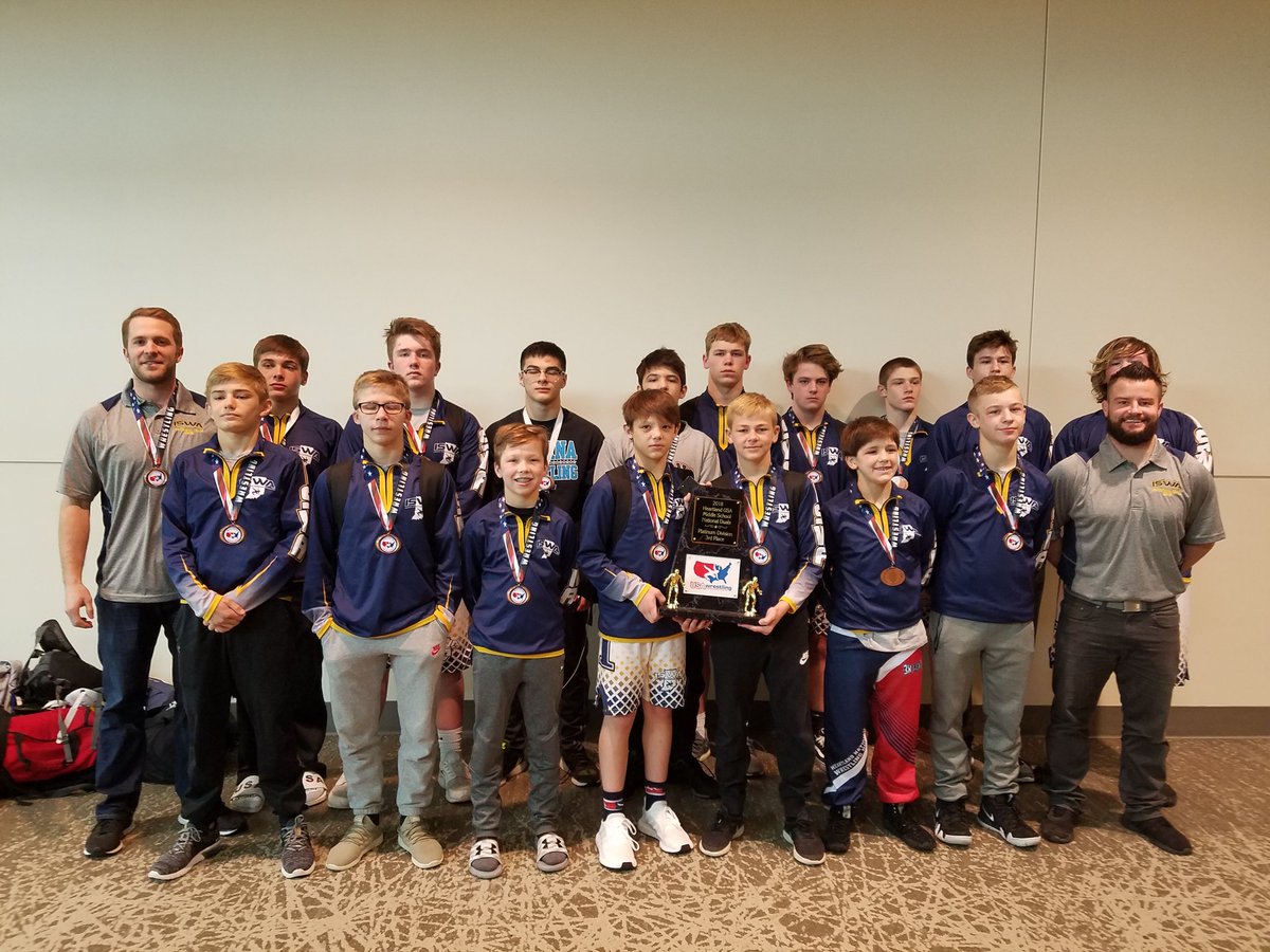 iswausaw's tweet photo. MS team IN blue finished 3rd in platinum bracket at heartland duals https://t.co/GRlSTuX0i2
