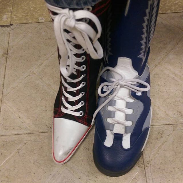 teny lama sneaker boots