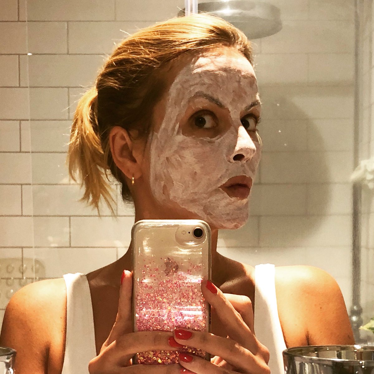amIyoungeryet's tweet photo. #facemasknight using the @CTilburyMakeup goddess skin clay mask. It is divine and I will definitely be purchasing 💕💕 https://t.co/cq6Cv47O5J
