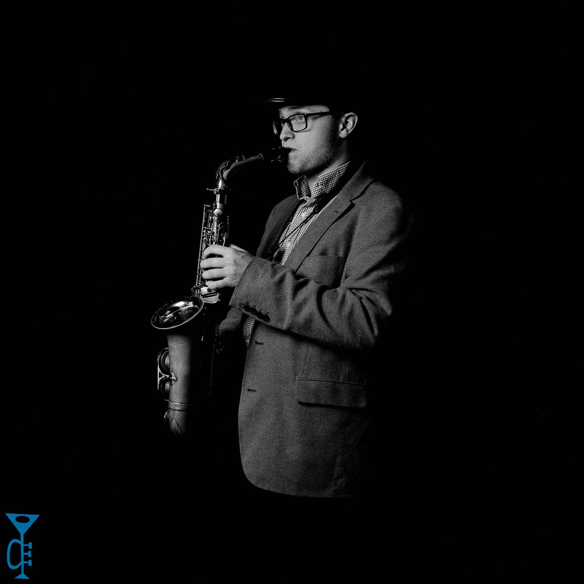 MabgateSwingers's tweet photo. “Bringing bop back to the party” on alto sax @AlexFisherSax! You may see him frequenting the Northern jazz scene with his own band “The Alex Fisher Quartet”. 
📷- Dan Commons https://t.co/twv6fX9maT