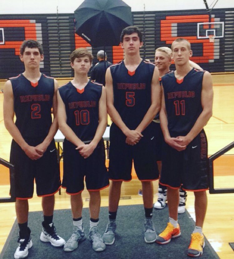 alexh3598's tweet photo. A big happy birthday to one of my best friends @TyStevens2 ❤️❤️ hope you have a great day https://t.co/OGPLdGGOrT