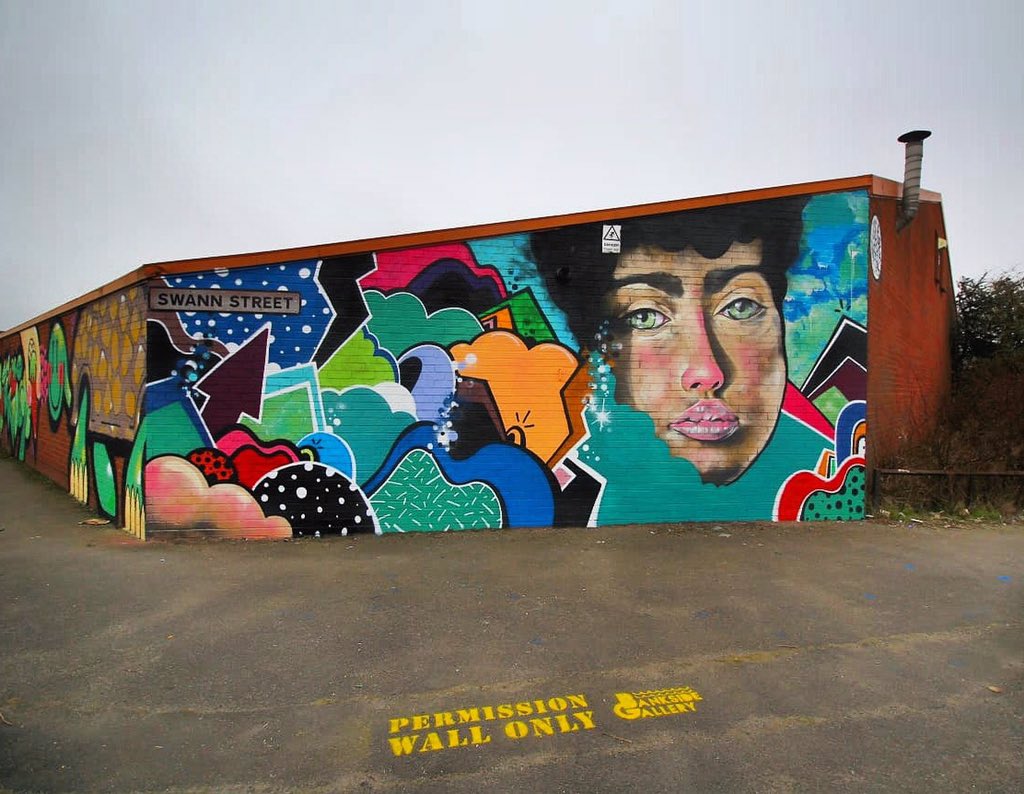 Banksidegalhull's tweet image. Great to see another permission only wall full of colour today. It was definitely the busiest weekend so far! More to come soon 👍

#banksidegallery #banksidegalleryhull #hullgraffiti #graffiti #streetart #hull