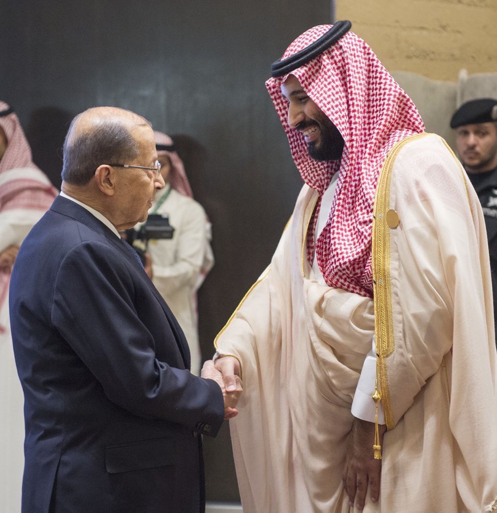 almlllk's tweet photo. #ولي_العهد الأمير محمد بن سلمان خلال حضوره #القمة_العربية 

#الظهران #قمة_الظهران
#سلمان_ومحمد_صنعو_التاريخ https://t.co/iELugKeolG