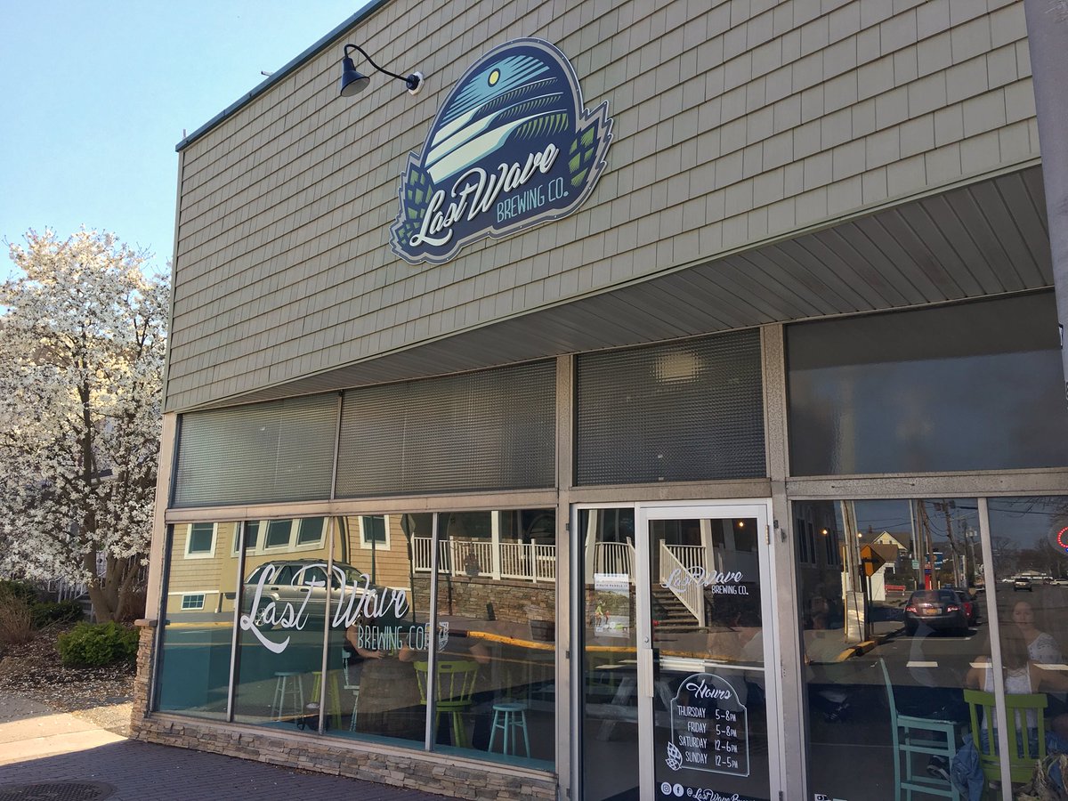 tonyatthetable's tweet photo. I really enjoyed my visit to #LastWaveBrewery in #PointPleasantBeach. This local #JerseyShore #craftbrewery is producing some great #beer. #LastWave #LastWaveBrewing #DrinkLocal #StayThirstyMyFriends #JerseyShore #DownTheShore #DTS @NJCraftBeer @njbeer @ILoveNJBeer https://t.co/6DIvpPNgIL