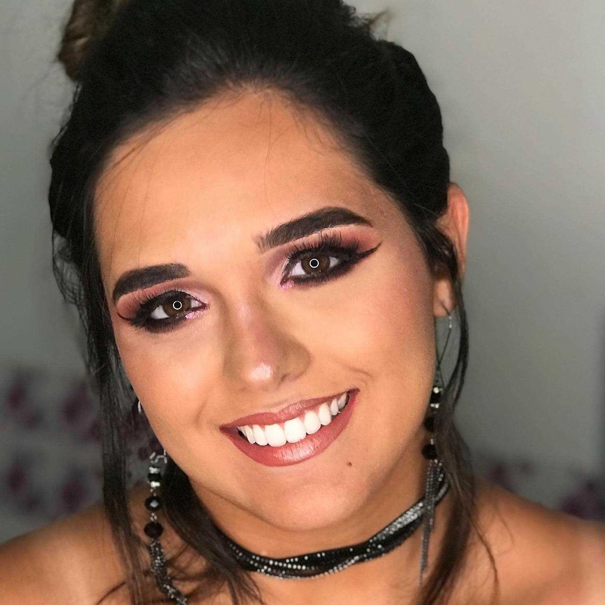 Uma make dessas bicho❤️
#make #makeuplover #maquiagem