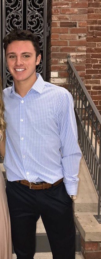 team_snacksss's tweet photo. Shea, Daddy can’t buy you out of this one sadly, but you can use his money to wipe your tears when you get slammed😢 https://t.co/JknVTn8TGN
