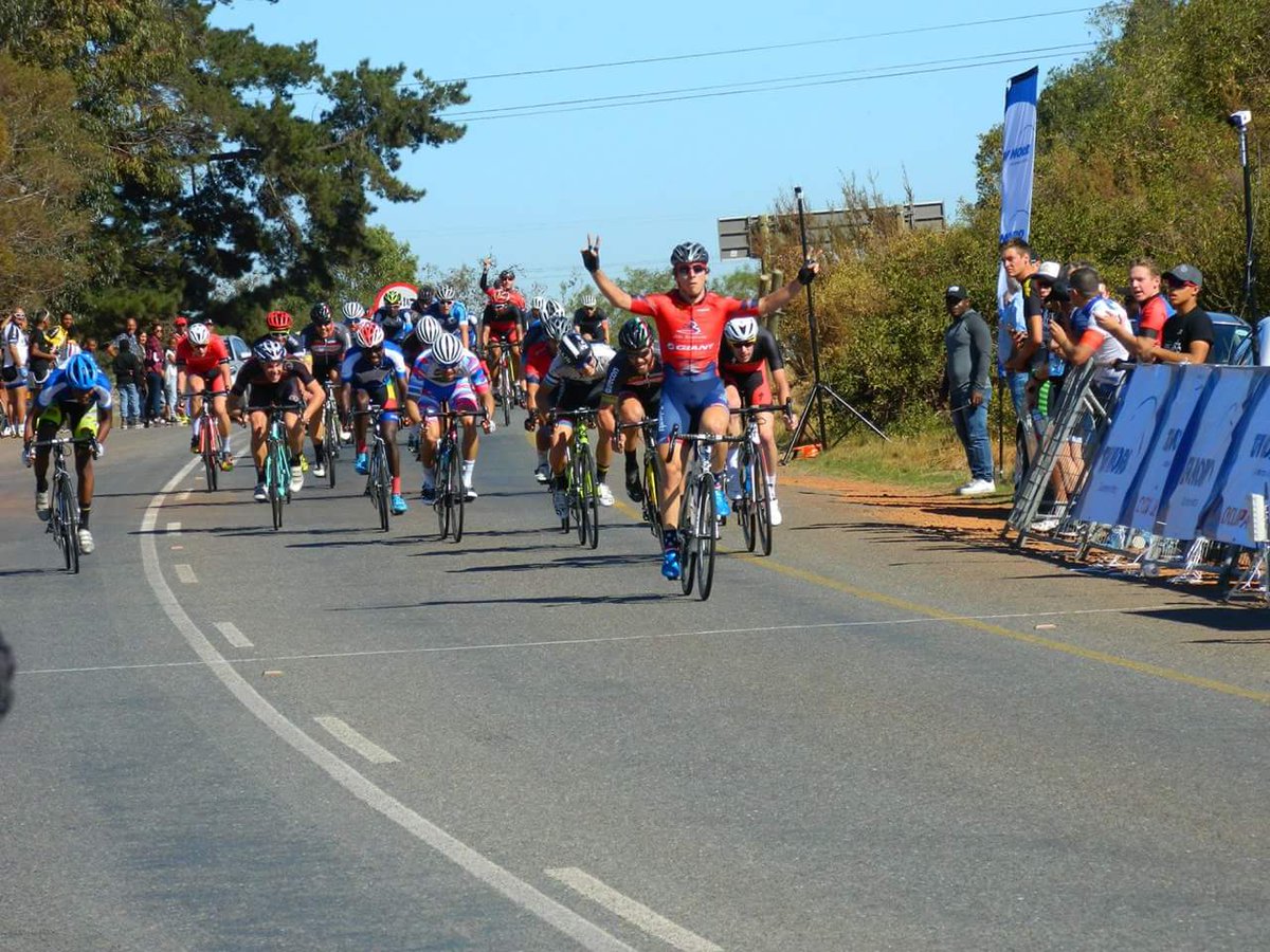 Alfa Bodyworks Giant tweet media