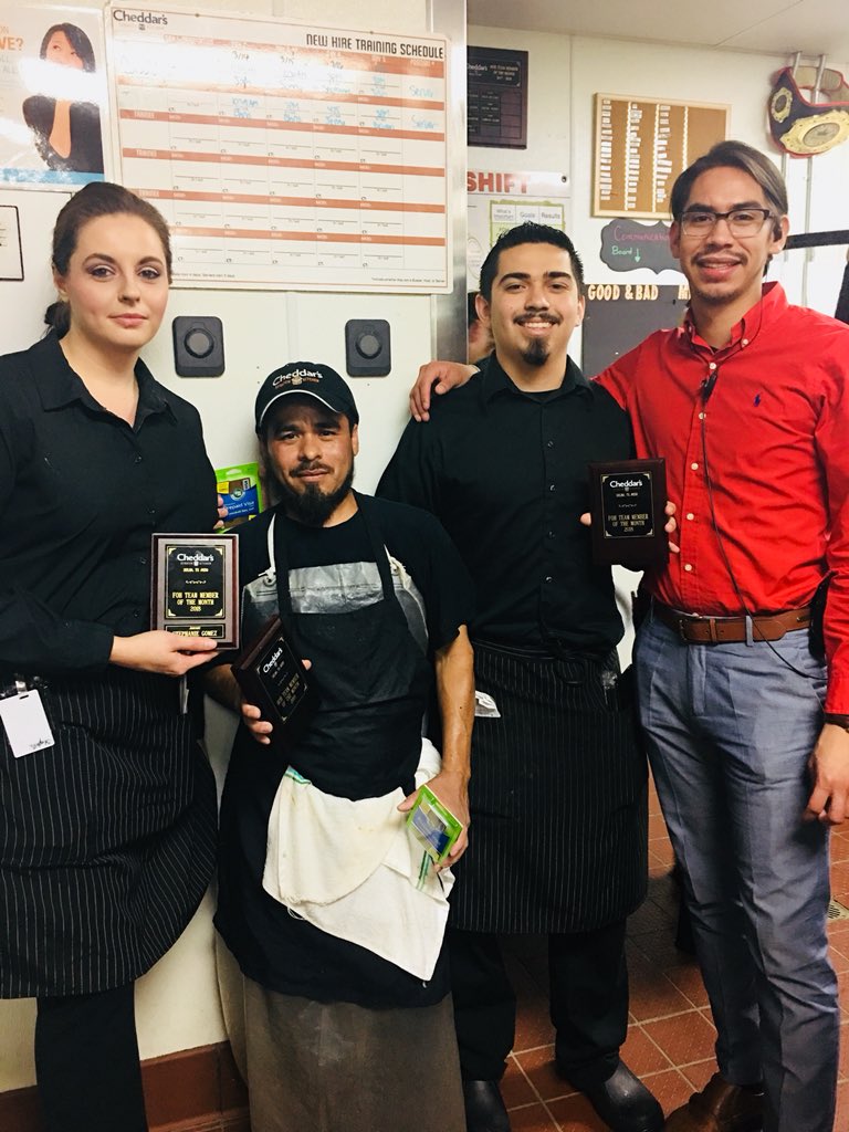 YesseniaLea06's tweet photo. Employee of months! We have some great people in the restaurant! #onecheddars https://t.co/OCRn9x2lFR
