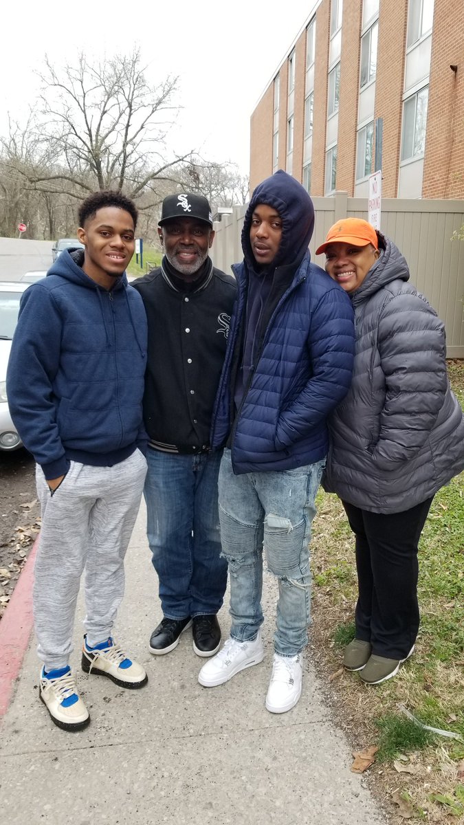OnlyRickBurton's tweet photo. Had a great time visiting my son Thomas and his Spring Football Game.
#HBCU
#TOEDUCATE📚📚👍🏽🏈 https://t.co/993FATsl5b
