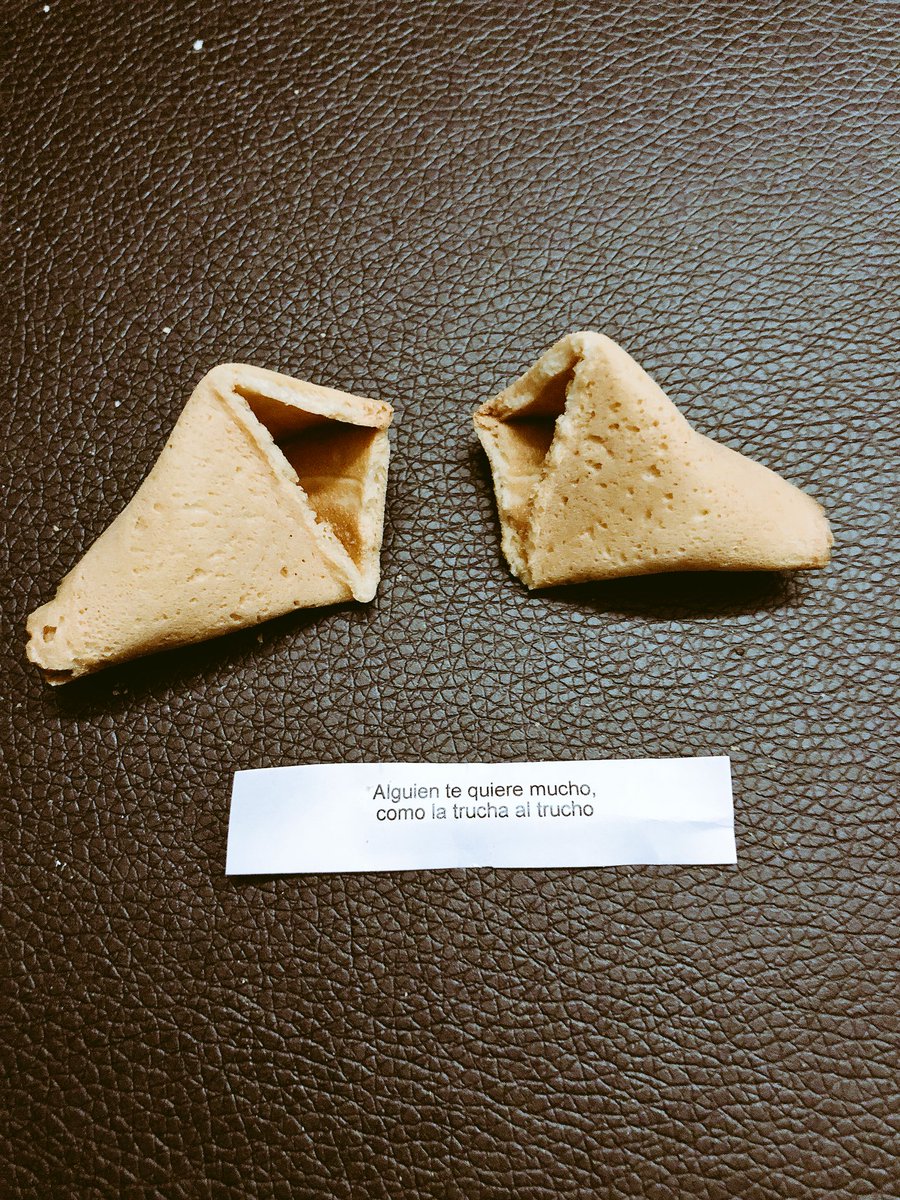 vegetta777's tweet photo. Galletita de la suerte con @WillyrexYT 😅 https://t.co/RIfOLspVmO