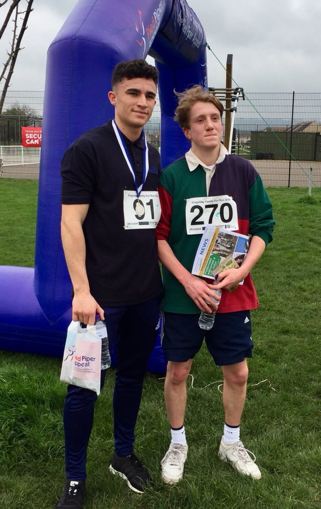RichardGrahamUK's tweet photo. Congrats to Andy, Kingsway Runners, Severn Rotary, sponsors &amp; 270+ runners annual Family Fun Run. Brilliantly organised thx Rotary/Kingsway Runners &amp; sponsors with many young esp on 1k run. Well done Sam too, holding out v Rowly to win 5k https://t.co/z3XueY82pO