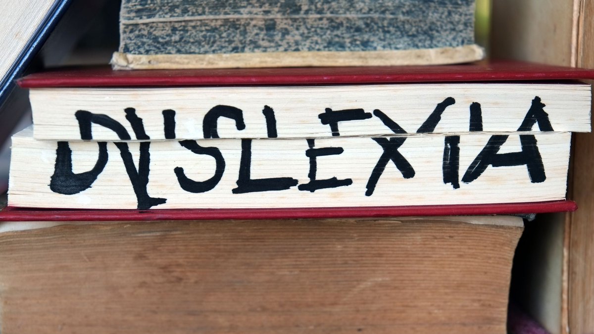 These five easy-to-implement accommodations can make class less stressful and more manageable for students with dyslexia. edut.to/2EN1tSJ