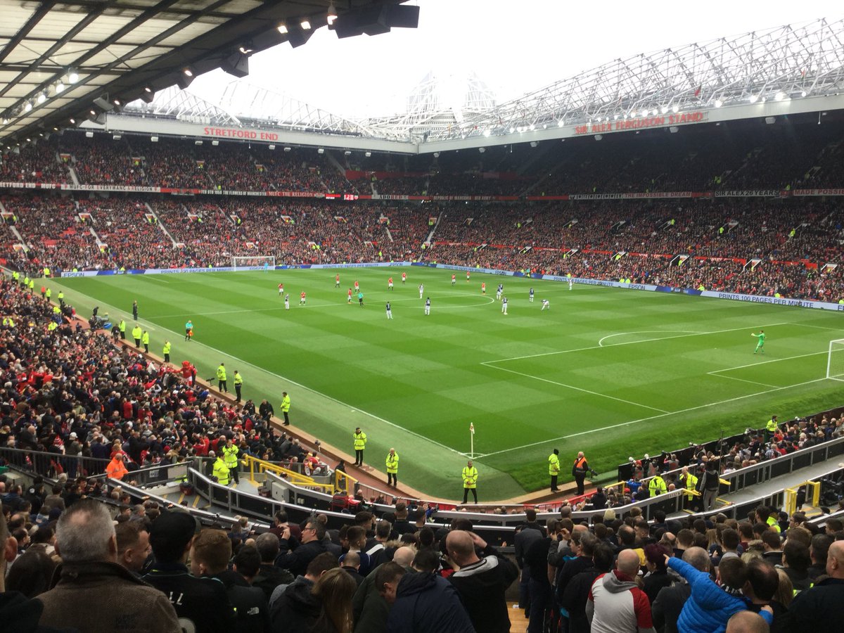 glennthompson85's tweet photo. Manchester United away - a fantastic and well deserved win #wba #MNUWBA https://t.co/ze2Edt7NgW