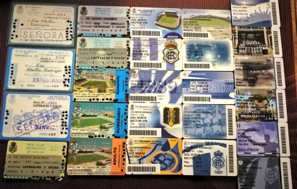 eva_secretaria's tweet photo. @Recreativismo_ @recreoficial_en @DavidTorrejon1 @jesusburrero @desmarque_recre @PORMIRECRE Después de esto... ¿Pensáis que voy a plantearme animar el domingo? Es ridículo, pues claro que sí. ¡¡¡A por todas Recre!!! https://t.co/2Ejmhw3uob
