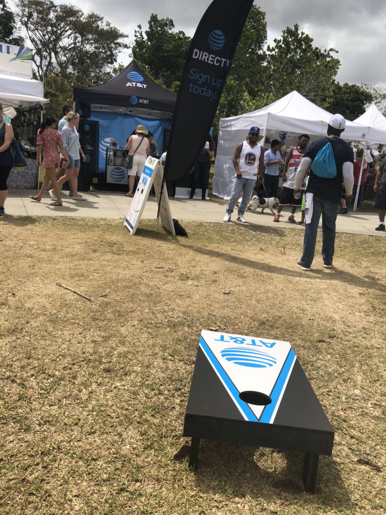 DemmetriusKnow3's tweet image. #OneFLA #TeamAdvanced making moves!. Free Corn hole game for  free bottle of water. Fun stuff :-)Hot!.
