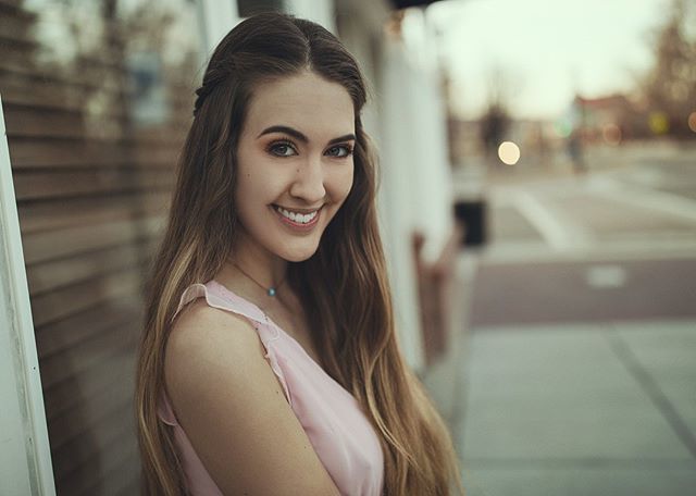 cvpportraits's tweet photo. Weekend vibes with this wonderful look from @sidneynicole17 •
•
•
•
•
#headshot #headshots #headshotphotographer #acting #gorgeous #fashionphotography #editorial #styles #modellife #stylish #modeling #renophotographer #renophotographers #carsonci… https://t.co/LuF38cKUEp https://t.co/YgFgh5JA8f