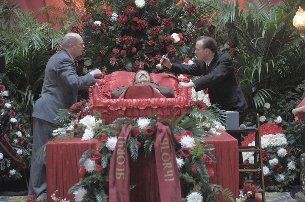 revue24images's tweet photo. « Lorsque l’histoire se répète, elle finit par ressembler à une farce ». La critique de The Death of Staline par Elijah Baron --> https://t.co/UZL8fHotWe https://t.co/gKRbQWcvNs