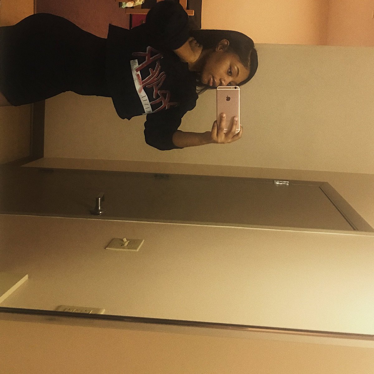 bricynb's tweet photo. He said he like the switch up.
#youknowhatitis #bbygb #nofilter https://t.co/lru6YK7dXF