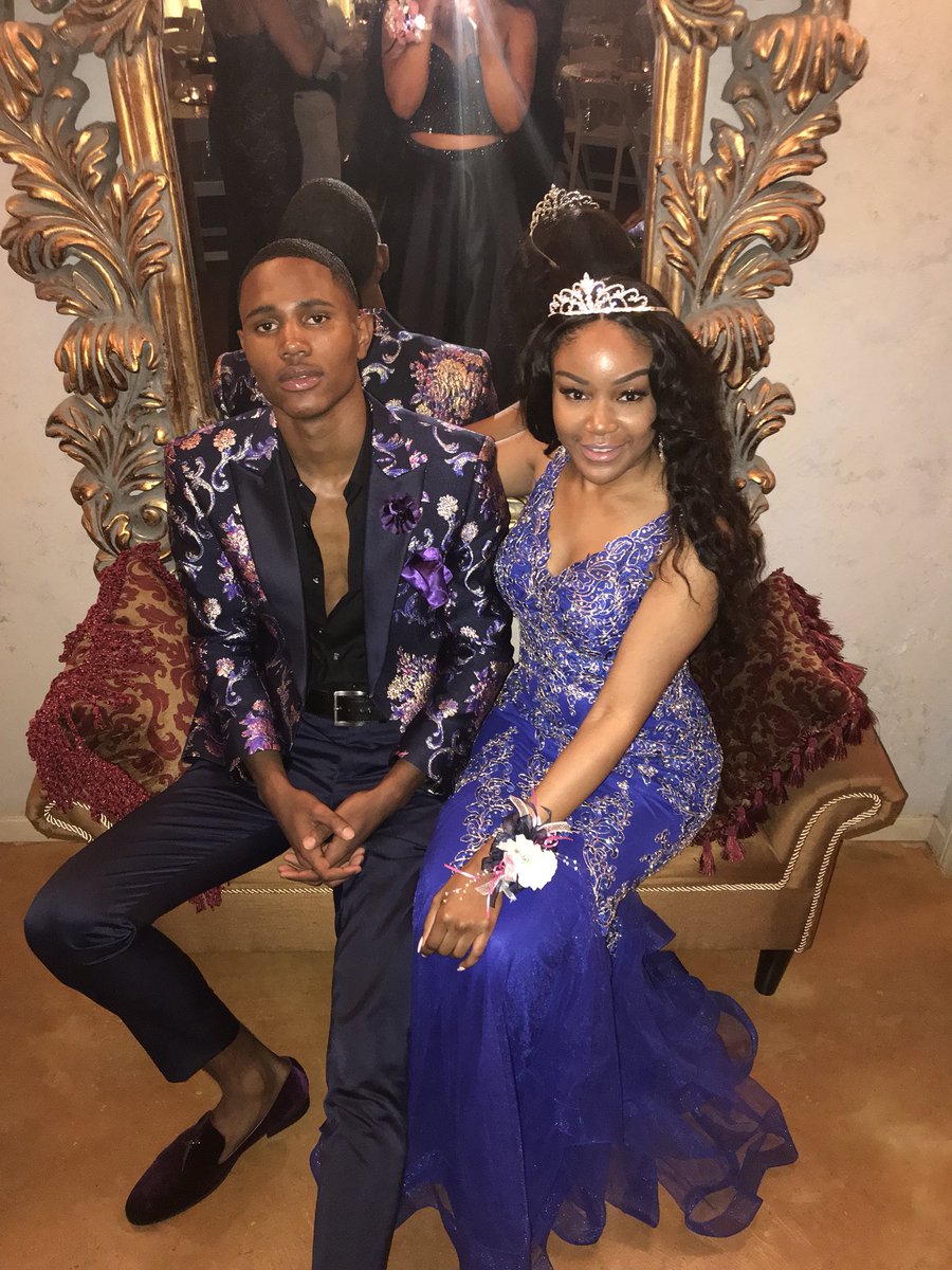 gotti1k's tweet photo. Bad To The Bone🔥👺.....                       #Prom2018 https://t.co/6o44jaxfuc
