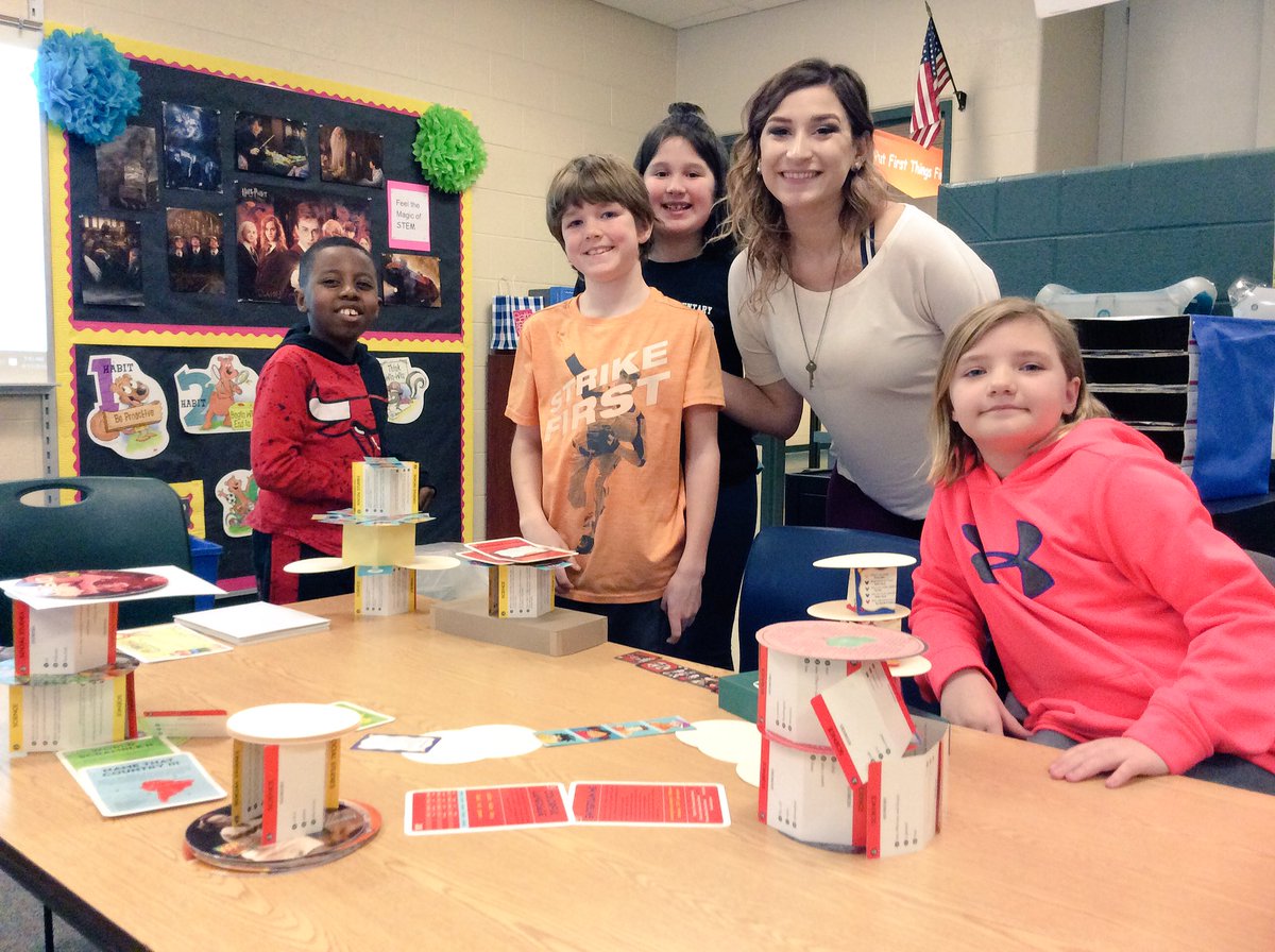 PantherTweeters's tweet photo. A few more of our Building Structures- along with a few extremely creative students 💁🏼💎🥇@stacysanders3 https://t.co/B9FG4WDqiC