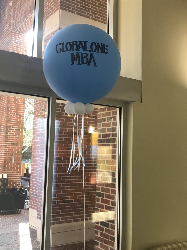 ryandcartwright's tweet photo. Humbled and honored to be in such great company with so many @unc @kenanflagler alumni, staff, classmates from around the US & world in Chapel Hill. #onemba #UNCBizAlumniWeekend #kfbs https://t.co/SbinbVhyKy