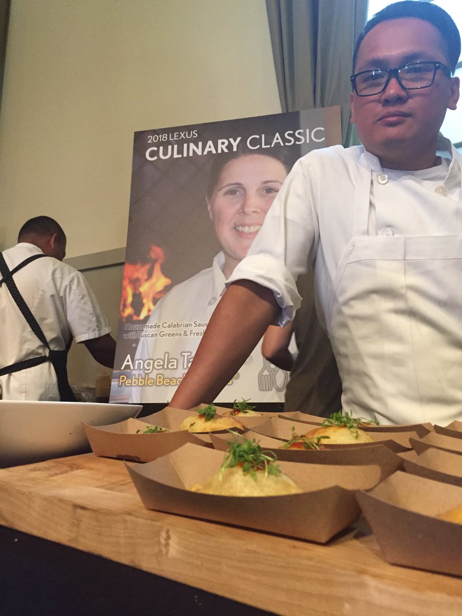 SlowLivingRadio's tweet photo. What a feast of for the eyes and tastebuds at #lexusculinaryclassic . Ethan @CavalloPoint doing sweet treats, @LakePlacidLodge going earthy, @TerraneaResort salmon dreams. https://t.co/OhF4jUQ6Wx