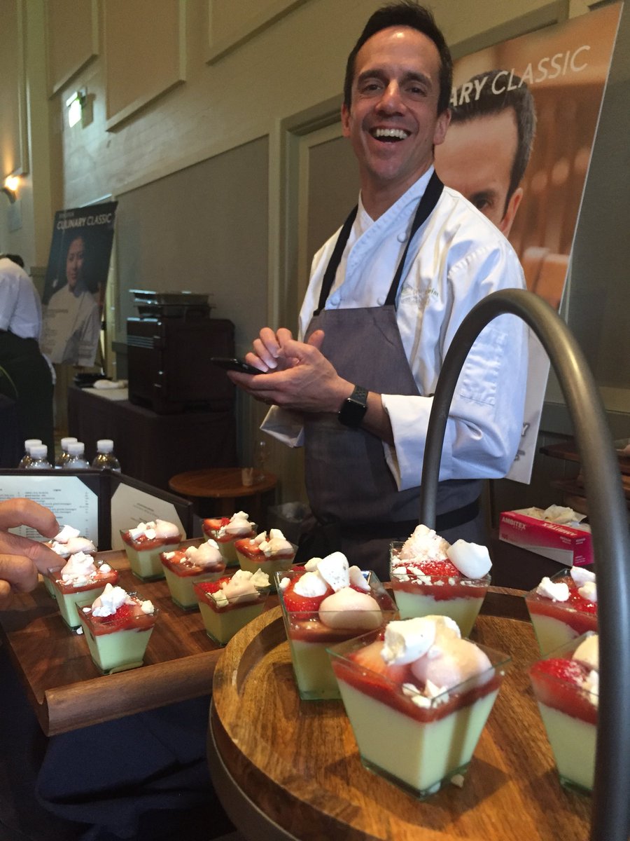 SlowLivingRadio's tweet photo. What a feast of for the eyes and tastebuds at #lexusculinaryclassic . Ethan @CavalloPoint doing sweet treats, @LakePlacidLodge going earthy, @TerraneaResort salmon dreams. https://t.co/OhF4jUQ6Wx