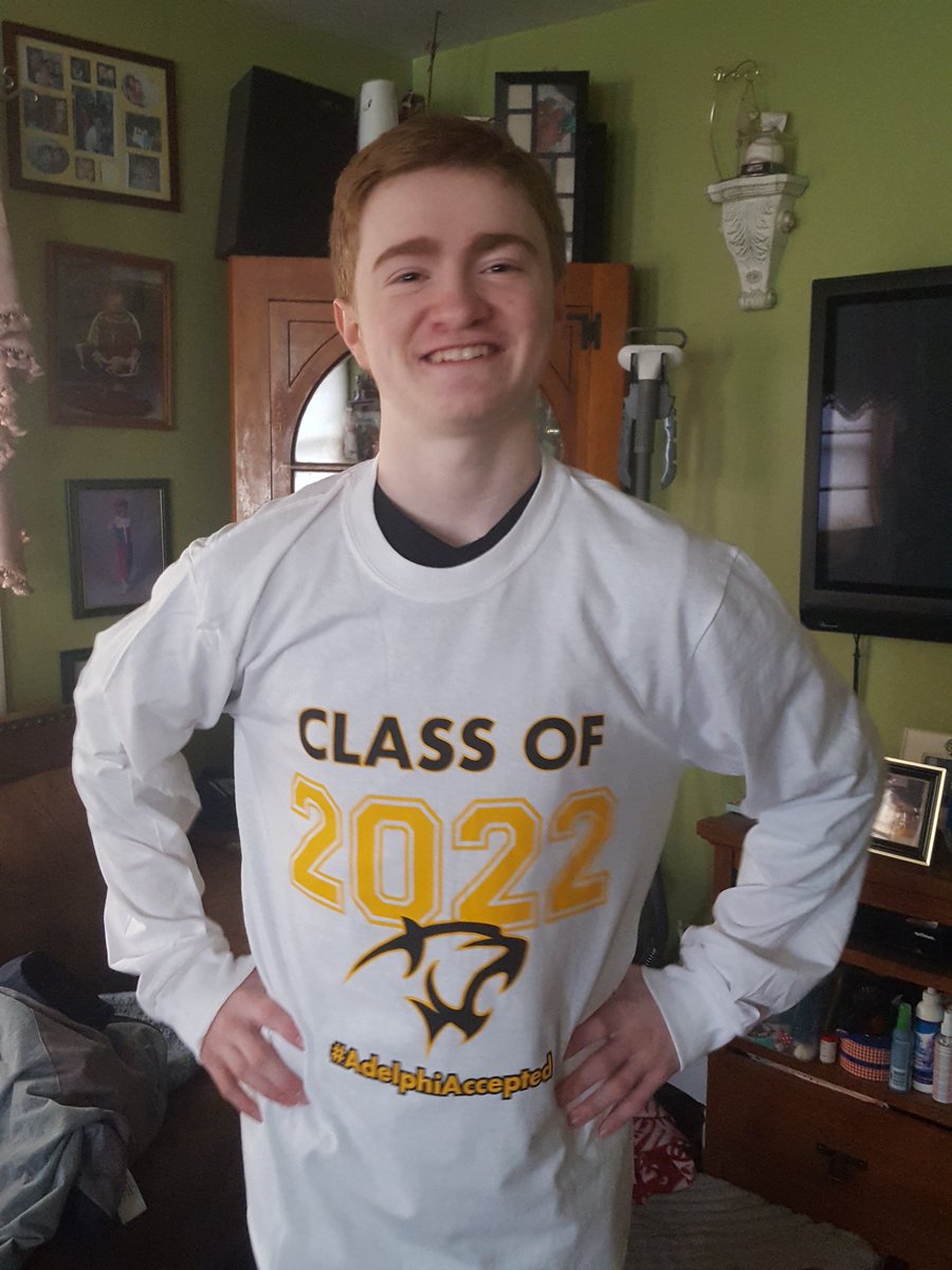 Turkey917's tweet image. Congratulating Austin. It's official, he's an Adelphi Panther. I'm so proud of you & the young man you are. Be the best you can every day & always strive to be the best at whatever you do. Achieve the impossible. #AdelphiAccepted