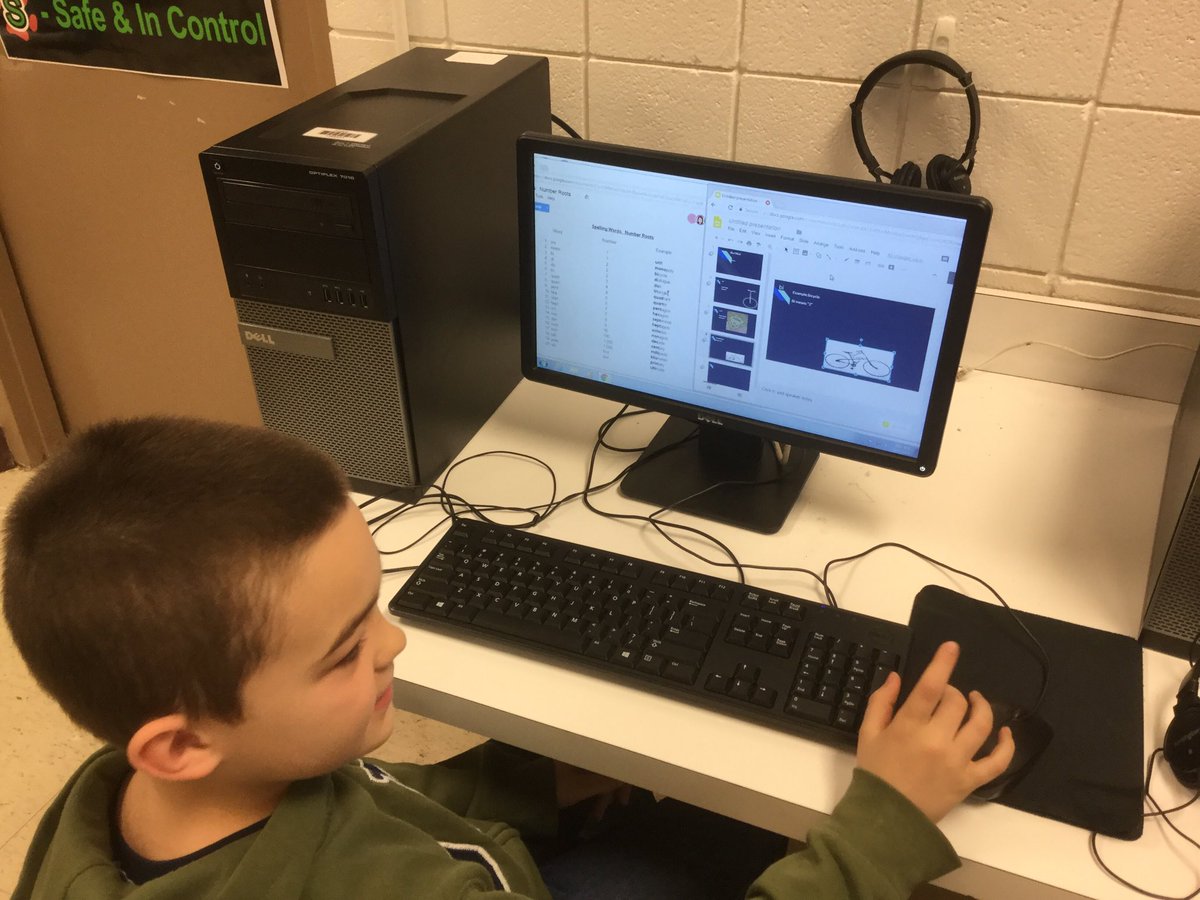 Using Slides to create presentations which will be turned into flash cards for MAP vocabulary! Way to go Mrs. Russo! <a href="/HcsInnovate/">HCS Innovate</a> <a href="/HCS_ISD/">HCS Instruction</a> @BWhitlowEdTech #SAMR