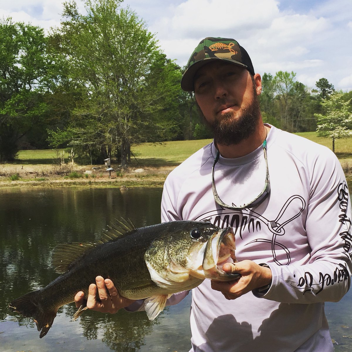bighookapparel's tweet image. Spent Saturday rippin some lips with my best friend and we had a hell of a day! #fishing #benthookapparelco #wetaline #catchandrelease #southcarolina #fishingapparel #outdoors #nature #largemouthbass #fatherson #makingmemories