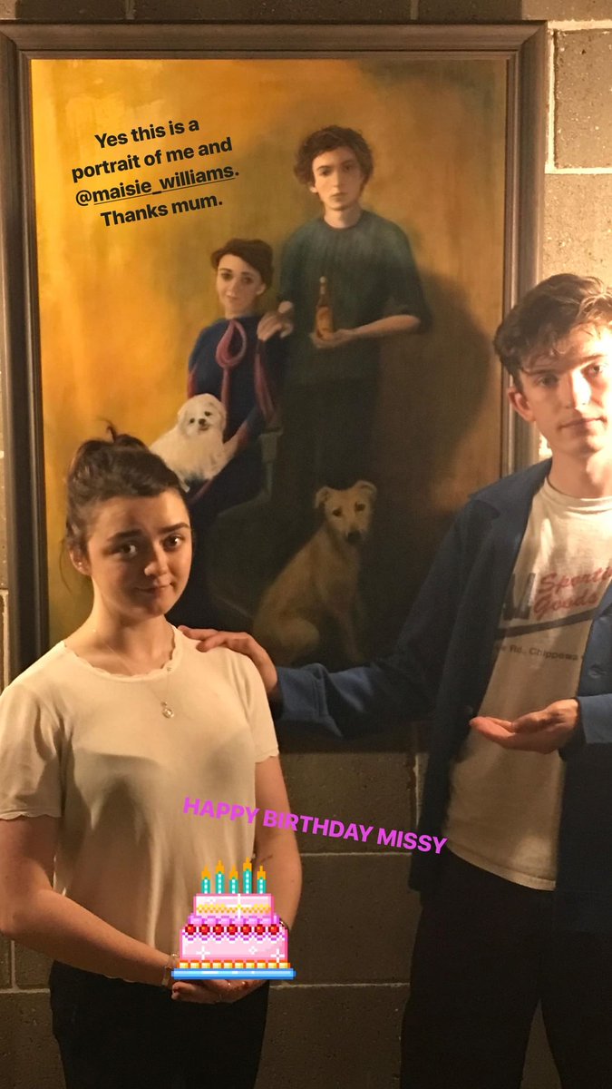 MW_eyebrows's tweet photo. MaisieWilliams #maisiewilliamseyebrows https://t.co/o2zLFkQzyL