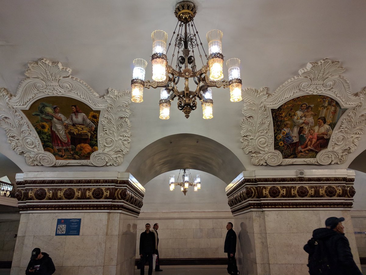 Trains2Aberdeen's tweet photo. Another must visit in Moscow, the @MoscowMetro for sure, famous for the ambitious design and decoration. https://t.co/dGwPBVMSQO