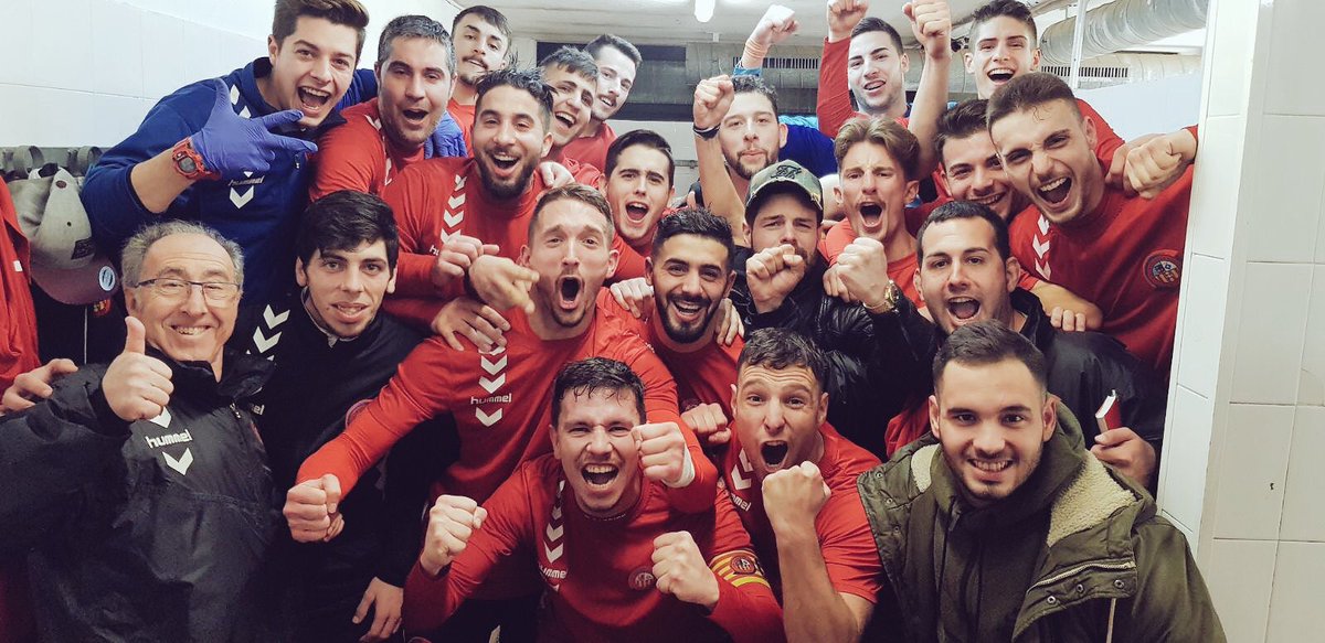 Mustiruty's tweet photo. Orgulloso de estos guerreros! Grandes jugadores pero sobretodo grandes personas. El fútbol con vosotros tiene sentido,gracias por tanto! Hasta pronto familia! Nos levantaremos más fuertes 💪🏻 https://t.co/dwPAv2tyNw