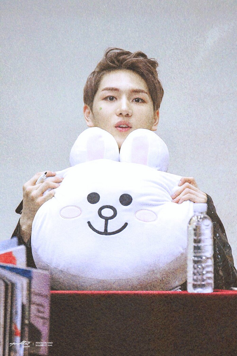 hyunggudetails's tweet photo. 🌊🌊

— #펜타곤 •*+:｡.｡ #강형구 ｡.｡:+*• #키노 •*+:｡.｡ #KINO ♡ https://t.co/LDTOvpPrrn