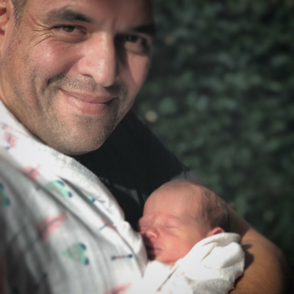 achavezonline's tweet photo. Les presento a mi Laurita #love #chiqui #baby #amor https://t.co/ioFTV6gJq8