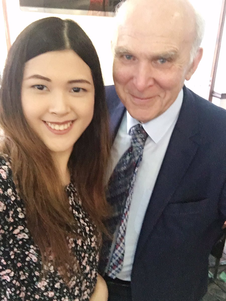 doublereds's tweet photo. Great night out with @THLDs at Brick Lane. Lovely to see you all and let's go #teamhamlets! @vincecable @Kishan_Devani @esbagshaw @Shellyenglish @SJROShea @StephenTHLD1 @Jack_Gilbert_UK @_tarahussain_ @DrEdLong @MrDominicBuxton ππΆπΆ https://t.co/eWcbLCD1EK