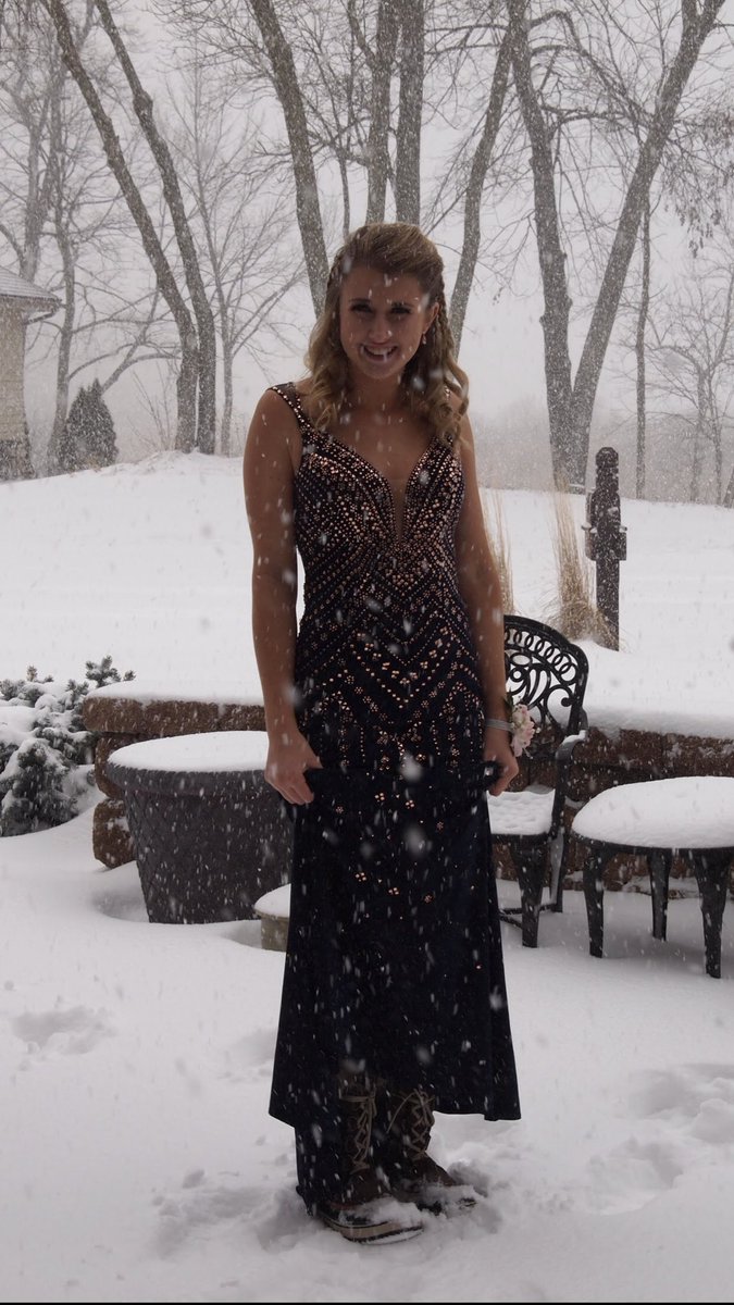 _abae_'s tweet photo. Thought I update with this years... #blizzardprom https://t.co/SzNeLUORzz
