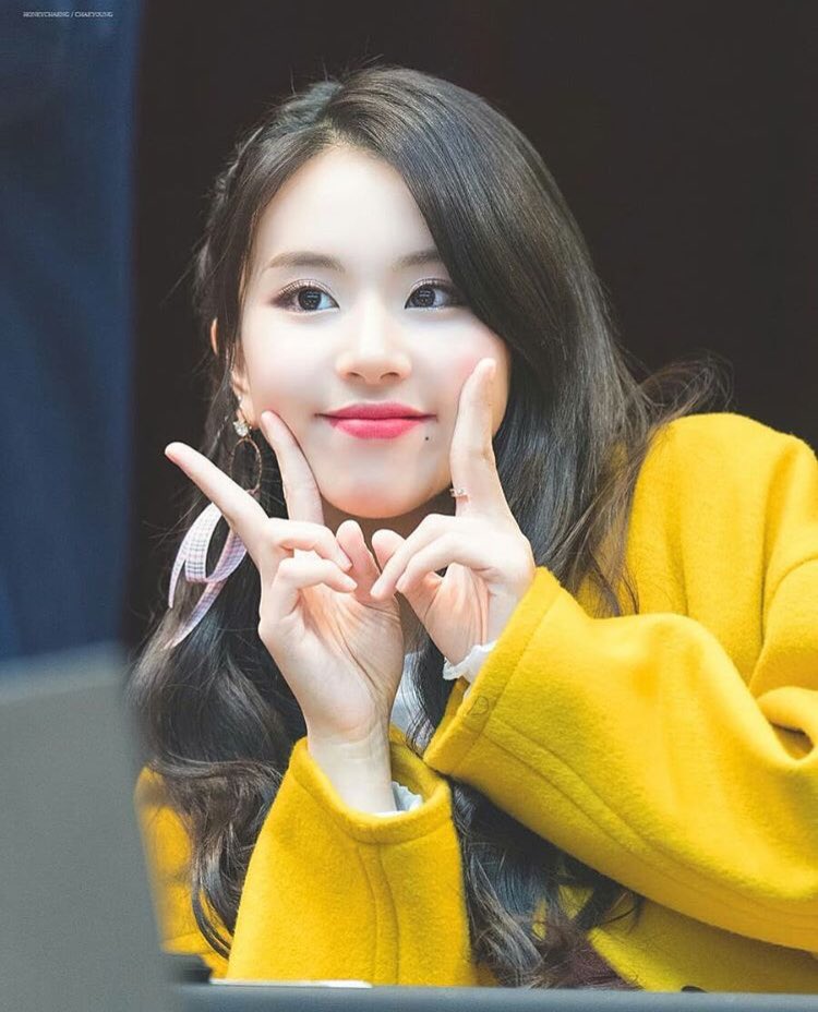 twice_035's tweet photo. #ONCEでRTした人全員フォロー 
#ONCEでいいねした人全員フォロー 
#1日1TWICE
#保存する時RT
#TWICEが大好きな人RT 
#チェヨンペンRT

#59days

ﾁ ｪ ﾖ ﾝ こ の 髪 型 似 合 う 💇🏻‍♀️ https://t.co/XqnBF9Y578