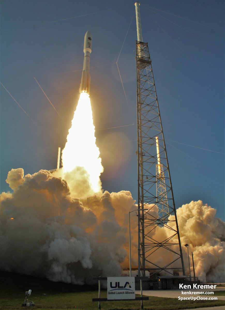 ken_kremer's tweet photo. Gorgeous sunset blastoff of @ulalaunch #AtlasV delivering #AFSPC11 multimilsat payload to high orbit for @usairforce at @CapeCanaveralFL from #pad41 on Apr14 .my remote cam#2. #ULA @45thSpaceWing @AFSpace #AFSpace. Cred: @ken_kremer https://t.co/FPCQ3a4wzU https://t.co/G4fyocB13Q https://t.co/SWO7DrJ2AF