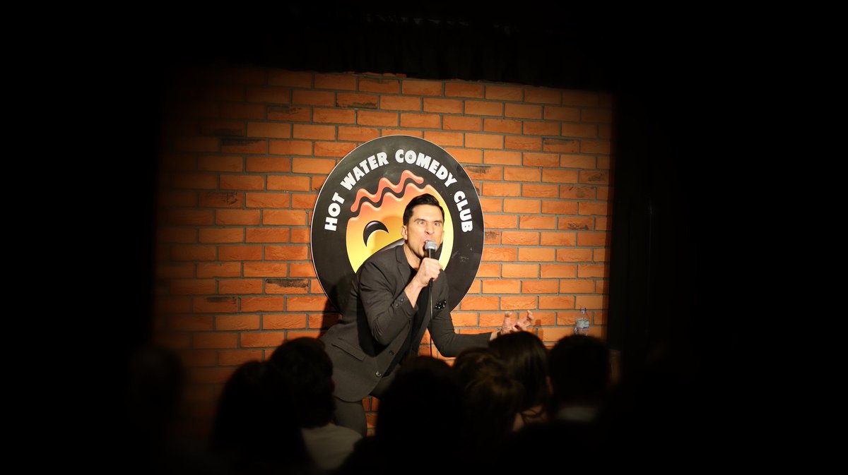HWCCLiverpool's tweet image. .@russell_kane on stage at Hot Water Comedy Club! #seelstreet #liverpool #liveathotwater #hotwatercomedy #hotwatercomedyclub