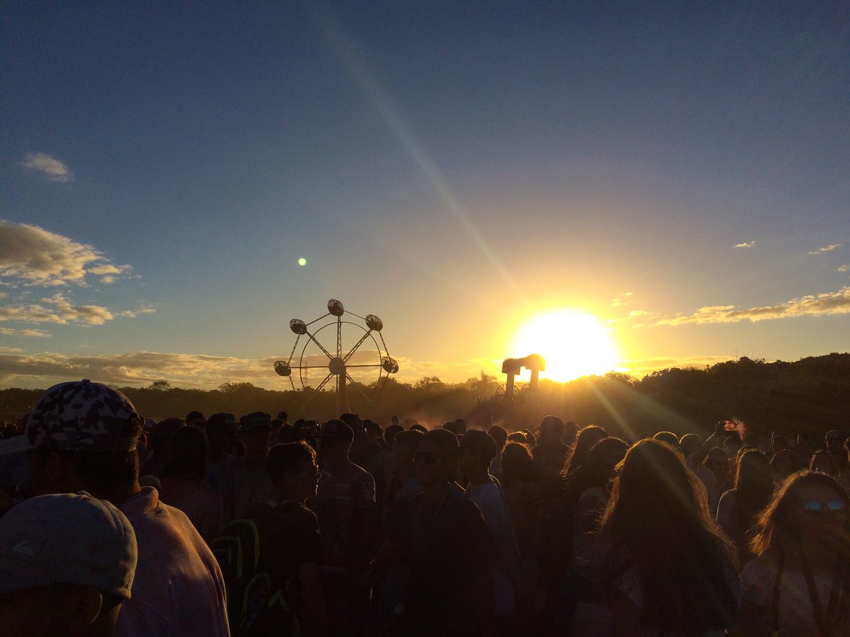 Landscapess_'s tweet photo. Sunset #8
holiday https://t.co/xuROFXmAAz