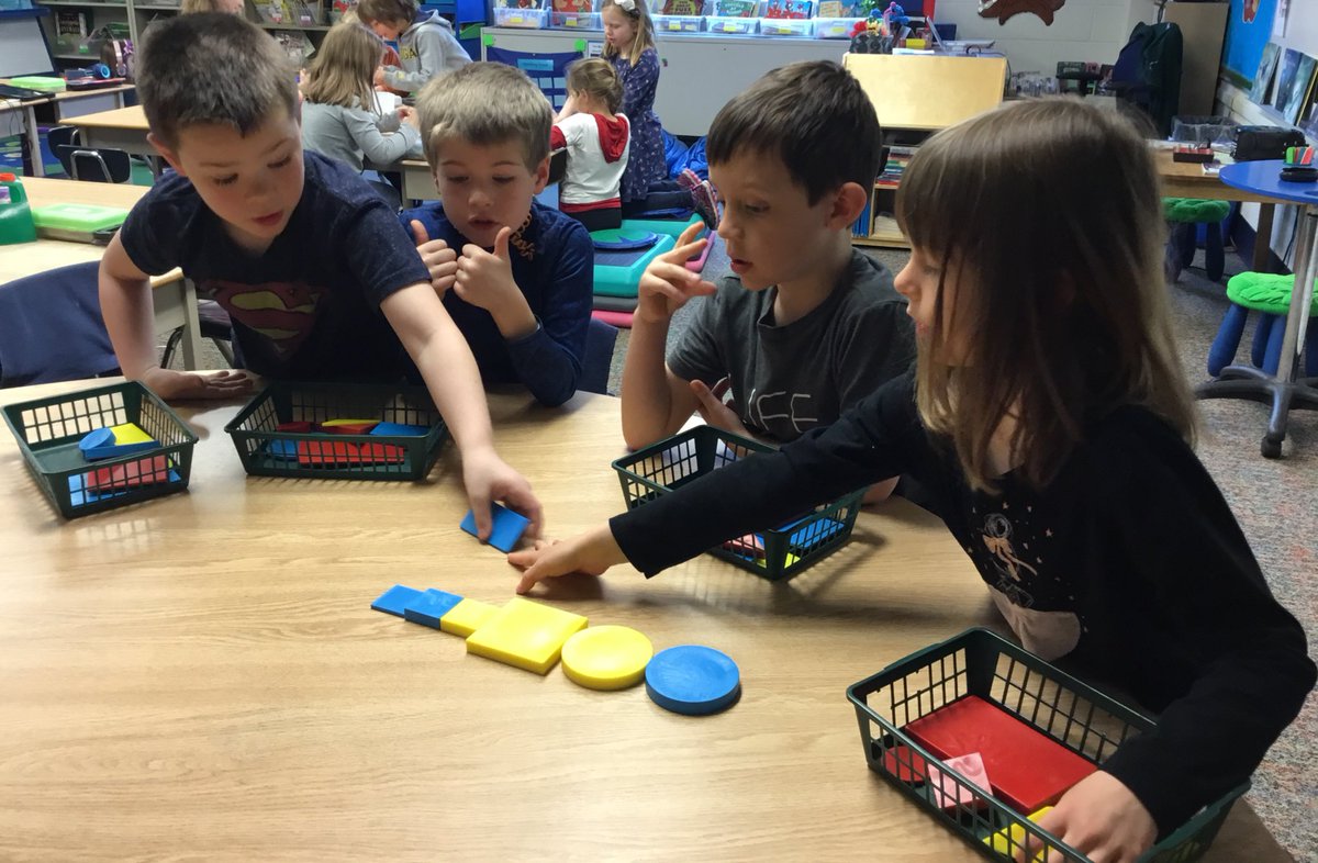 ChipGrover's tweet photo. Mrs. Grover’s first graders studied and compared attributes of shapes with an Attribute Train game! @NorthCreekElem #northinnovates #ncecsd https://t.co/XV6ynp5lxu