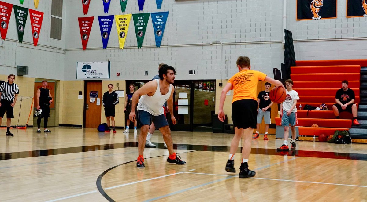 LLSFest's tweet photo. “GET A STOP!!” - Coach https://t.co/U1RwzcvCjX