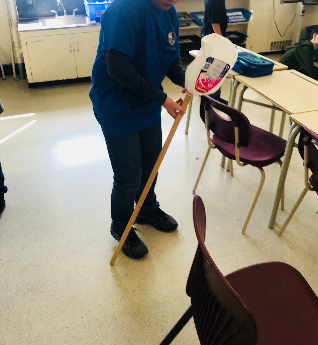 allboysCBE's tweet photo. Students investigate how pressure in the atmosphere is linked to the formation of clouds #allboysprogram #yycbe #abed #cloud https://t.co/LiAHzA3bNr