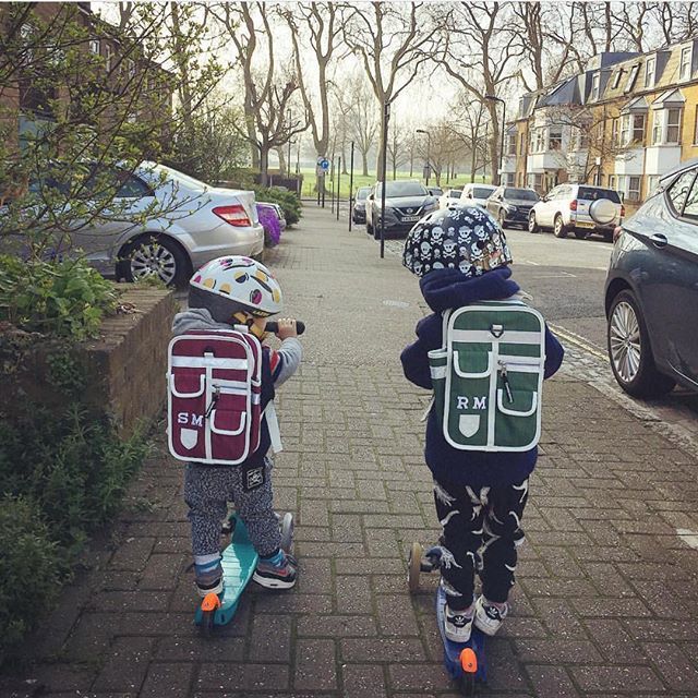 Goodordering's tweet photo. Making a bee line for the park. . Thanks for the pic @kevpma .
.
#kidsfashion #minime #minibackpack #kidsworld #kidsjapan #cute #cutekidsclub #instakids #kidsgram #kidsphoto #itsallaboutbaby #instakistyle
#happycycling #takethebike #bikestyle #goodorder… https://t.co/2cI3hrQYvM https://t.co/HsnIdF8OhK