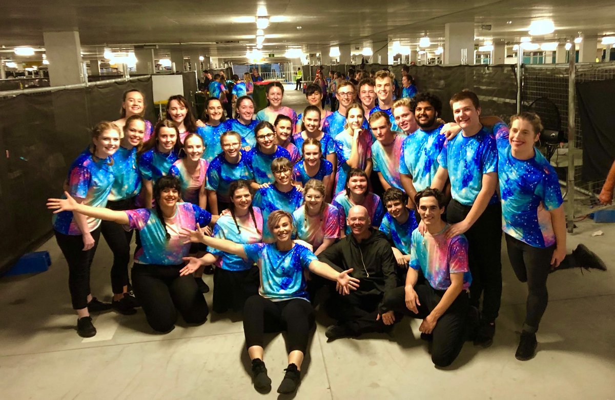 VoicesBirralee's tweet photo. Congrats to our choristers involved in last night’s @GC2018 Closing Ceremony. Eleven of our younger singers performed with @archieroach &amp; @AmySharkMusic for Let Love Rule, with 33 older choristers dancing and singing throughout the night! #gc2018 #sharethedream https://t.co/ow2V7GY53l