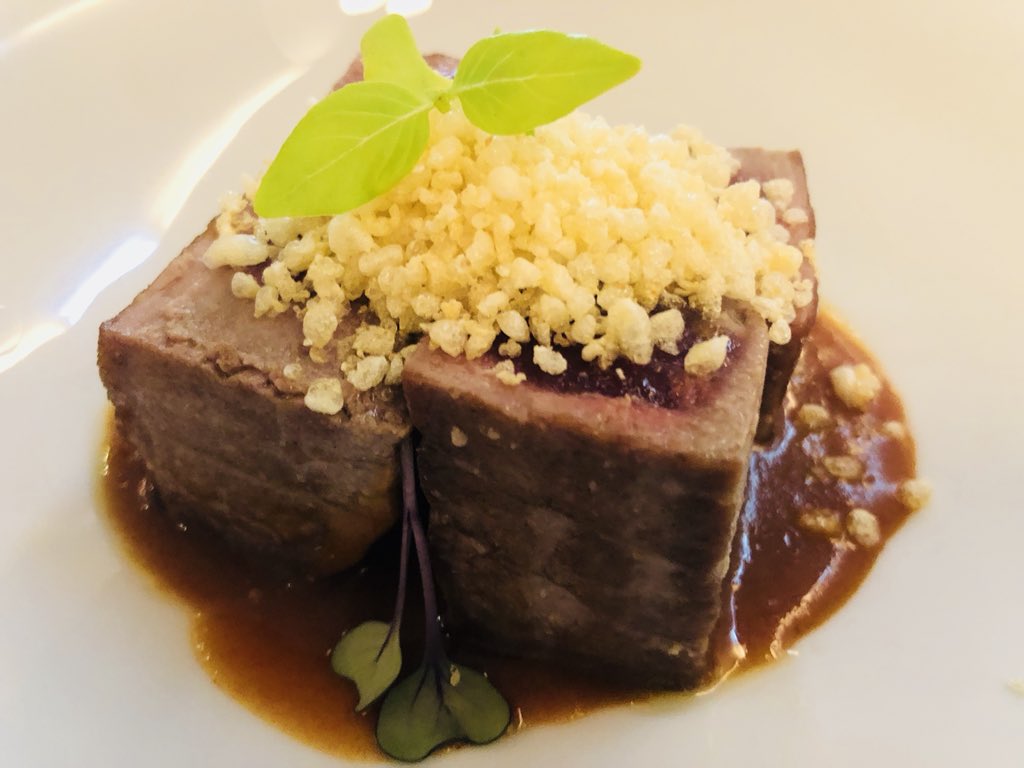 Patudo, papa negra y crema de marmitako. #sansebastian57.